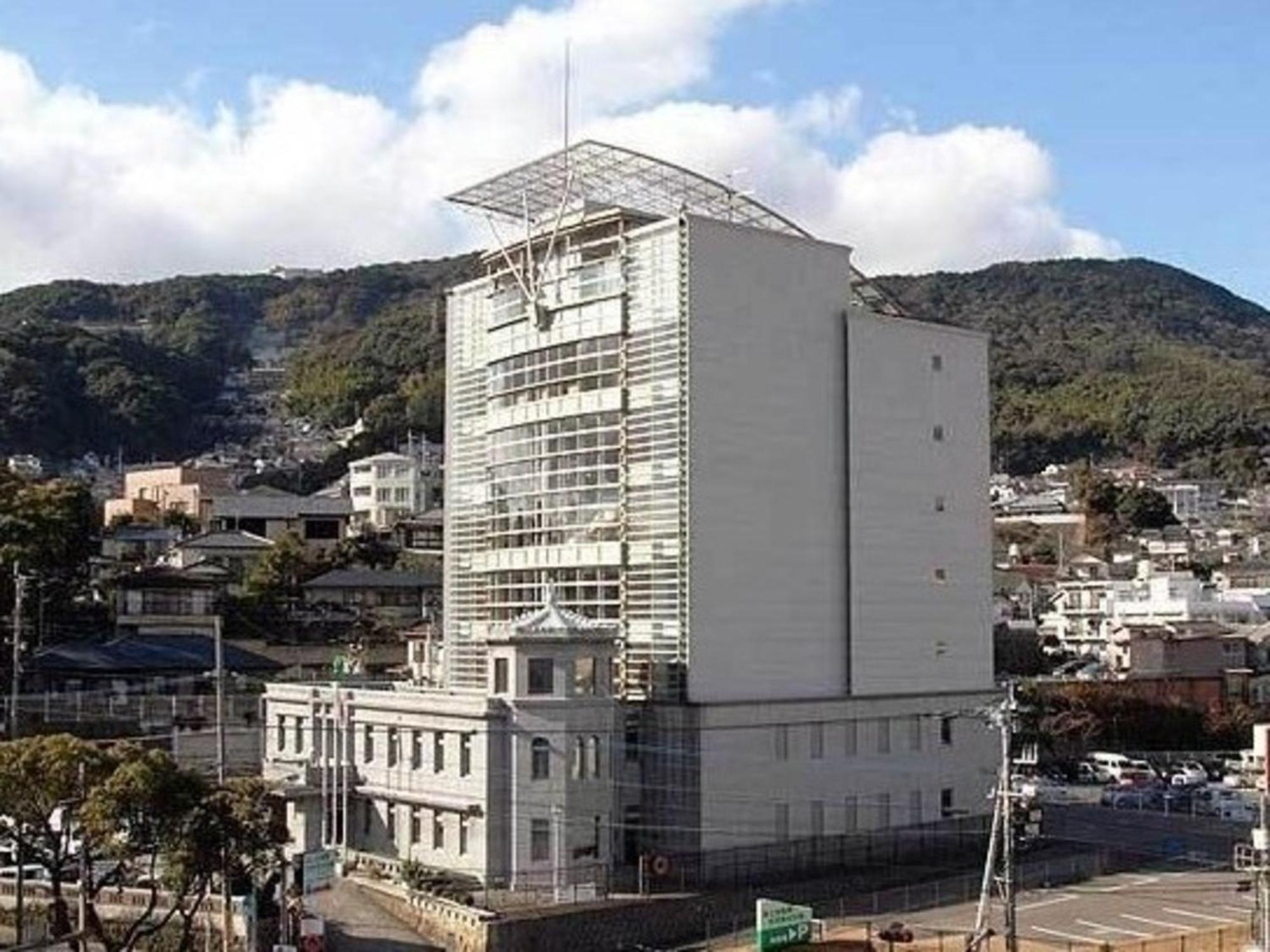 Yumihari-No-Oka Hotel Sasebo Ngoại thất bức ảnh