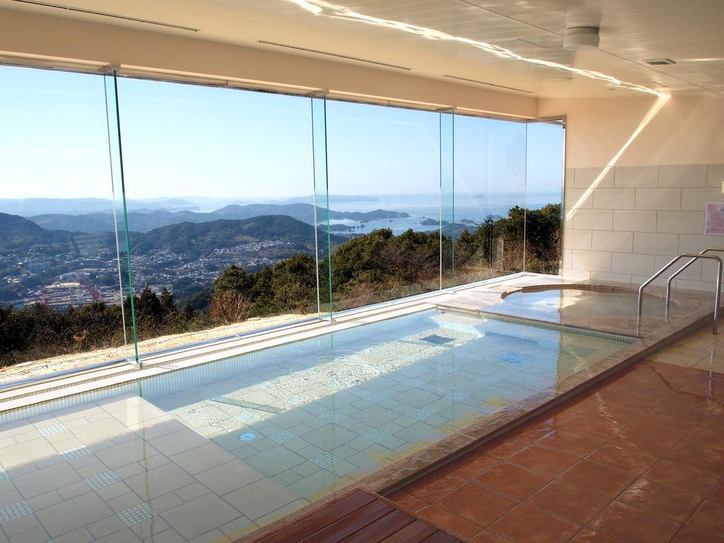 Yumihari-No-Oka Hotel Sasebo Ngoại thất bức ảnh